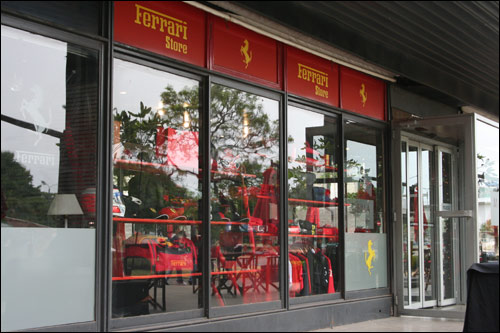 Farrari store Buenos Aires